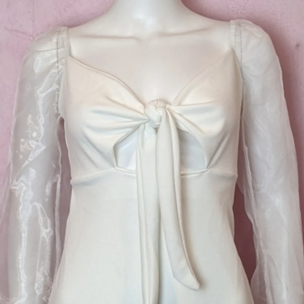 Boohoo White Tie Front Long Sheer Sleeves Mini Dress size 6